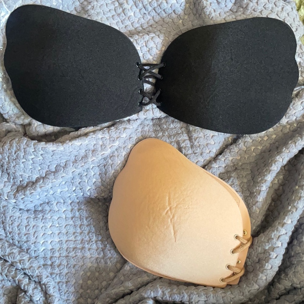 Sticky boobs